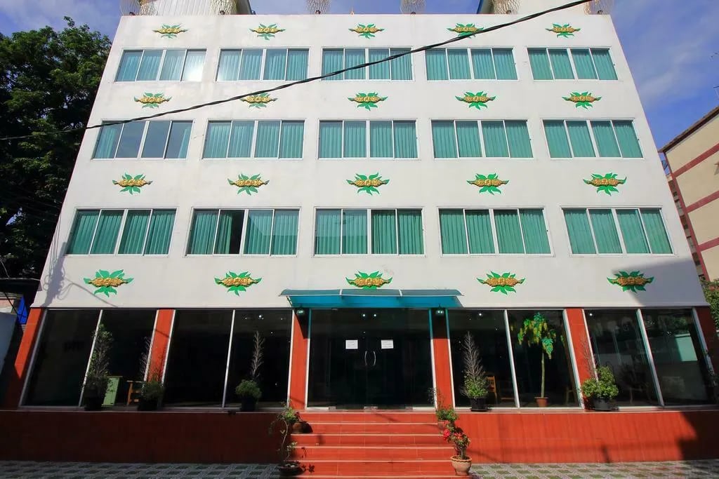 Project Name Diamond Boutique