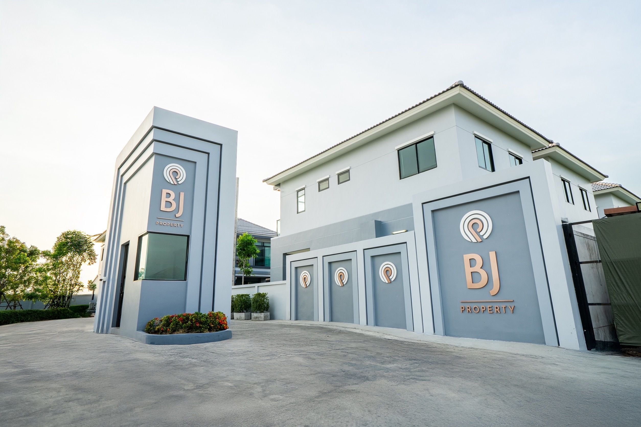 Project Name Park View Liap Wari 21