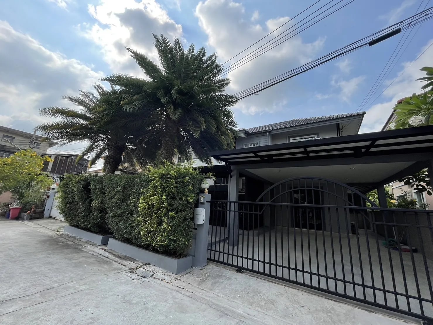 Project Name Baan Unrak Nakniwat15