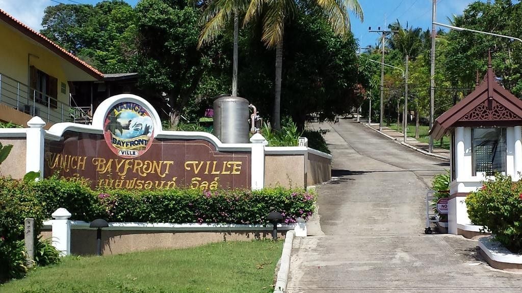 Project Name Vanich Bayfront Ville