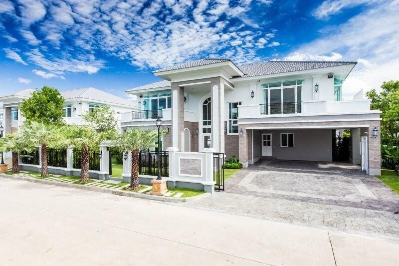 Project Name Q House Avenue Rama 5