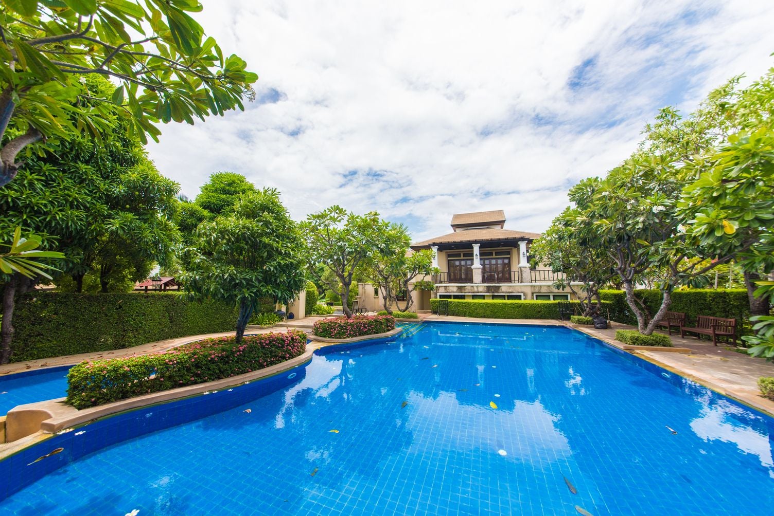 Project Name Nantawan Pinklao-Sathorn