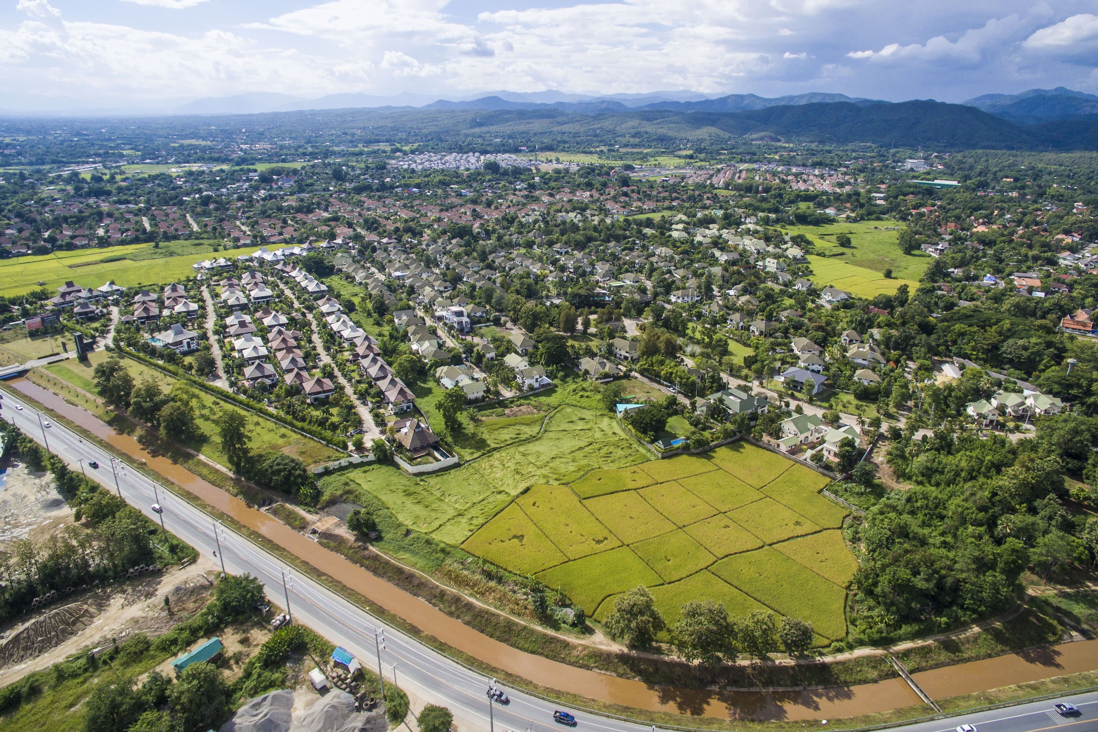 Project Name Lanna Pinery Home