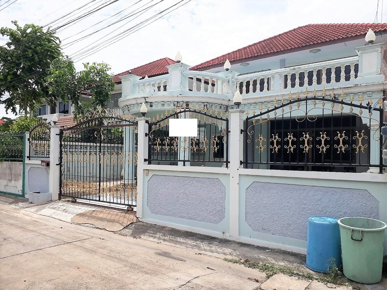 Project Name Rungrueang Village