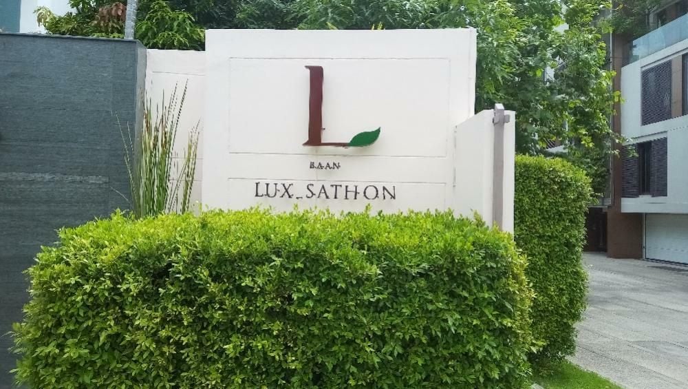 Project Name Baan Lux-Sathon
