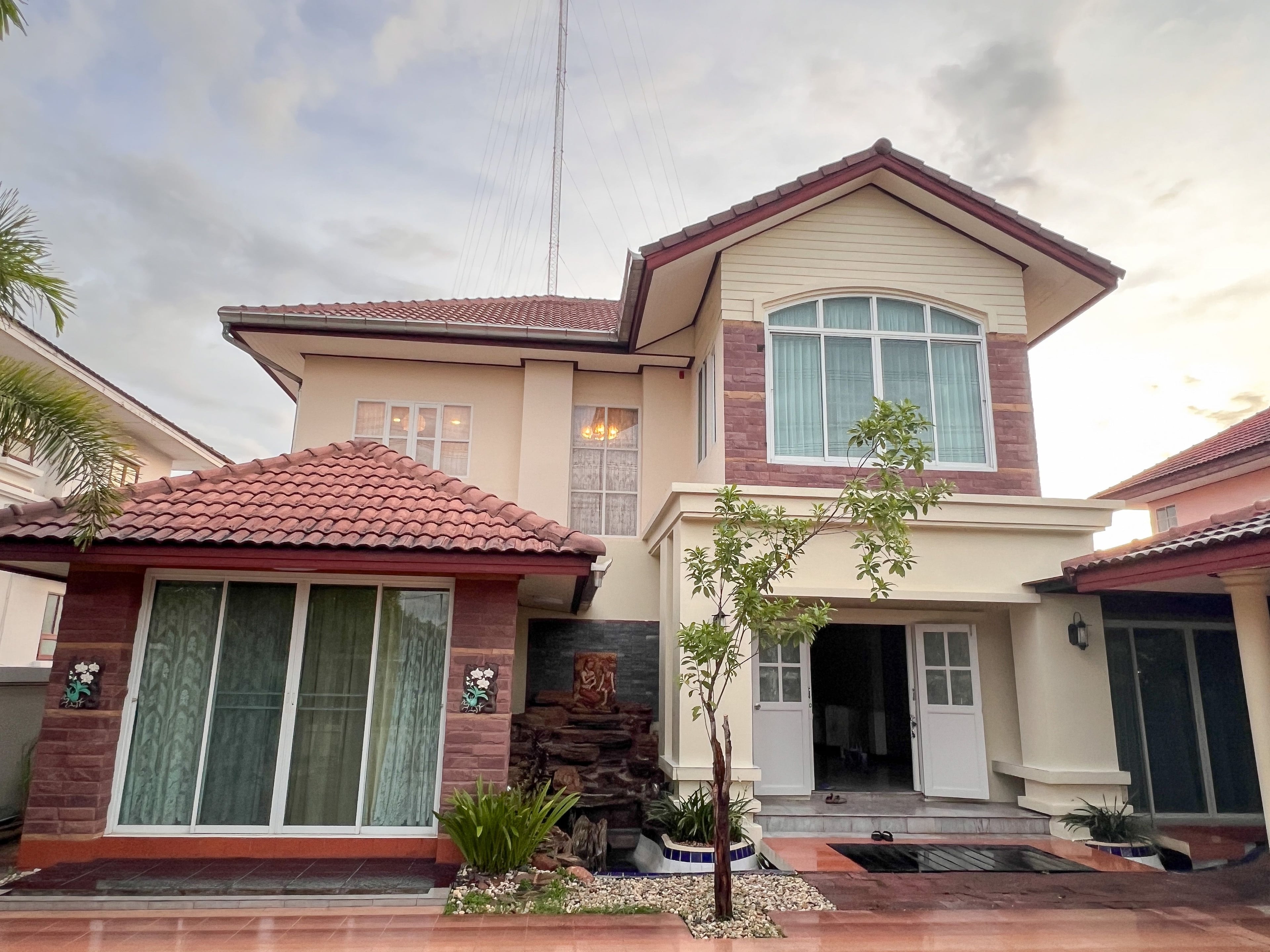 Project Name Niran Hill Village