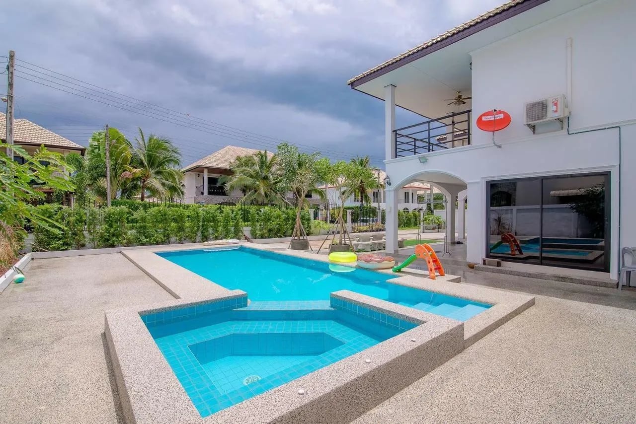 Project Name The Vineyards