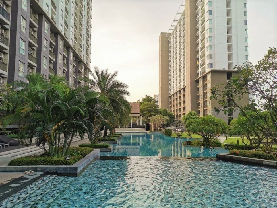 Project Name The Parkland Srinakarin Lakeside
