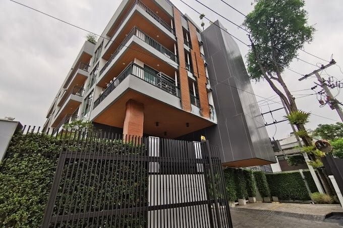 Project Name Serenity Thonglor