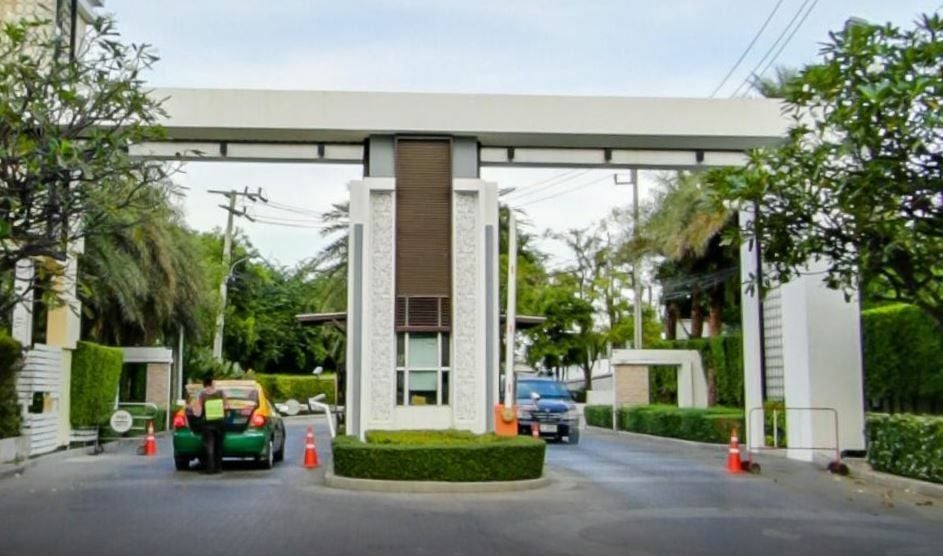 Project Name THE CENTRO RAMINDRA