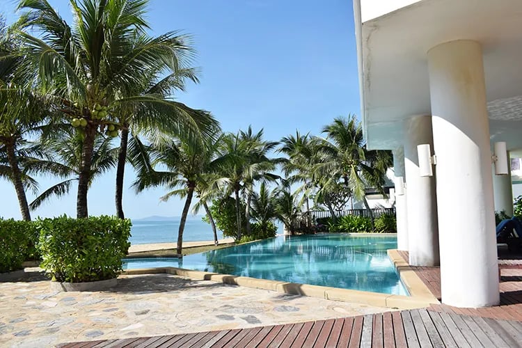 Project Name The Beach Park Condominium