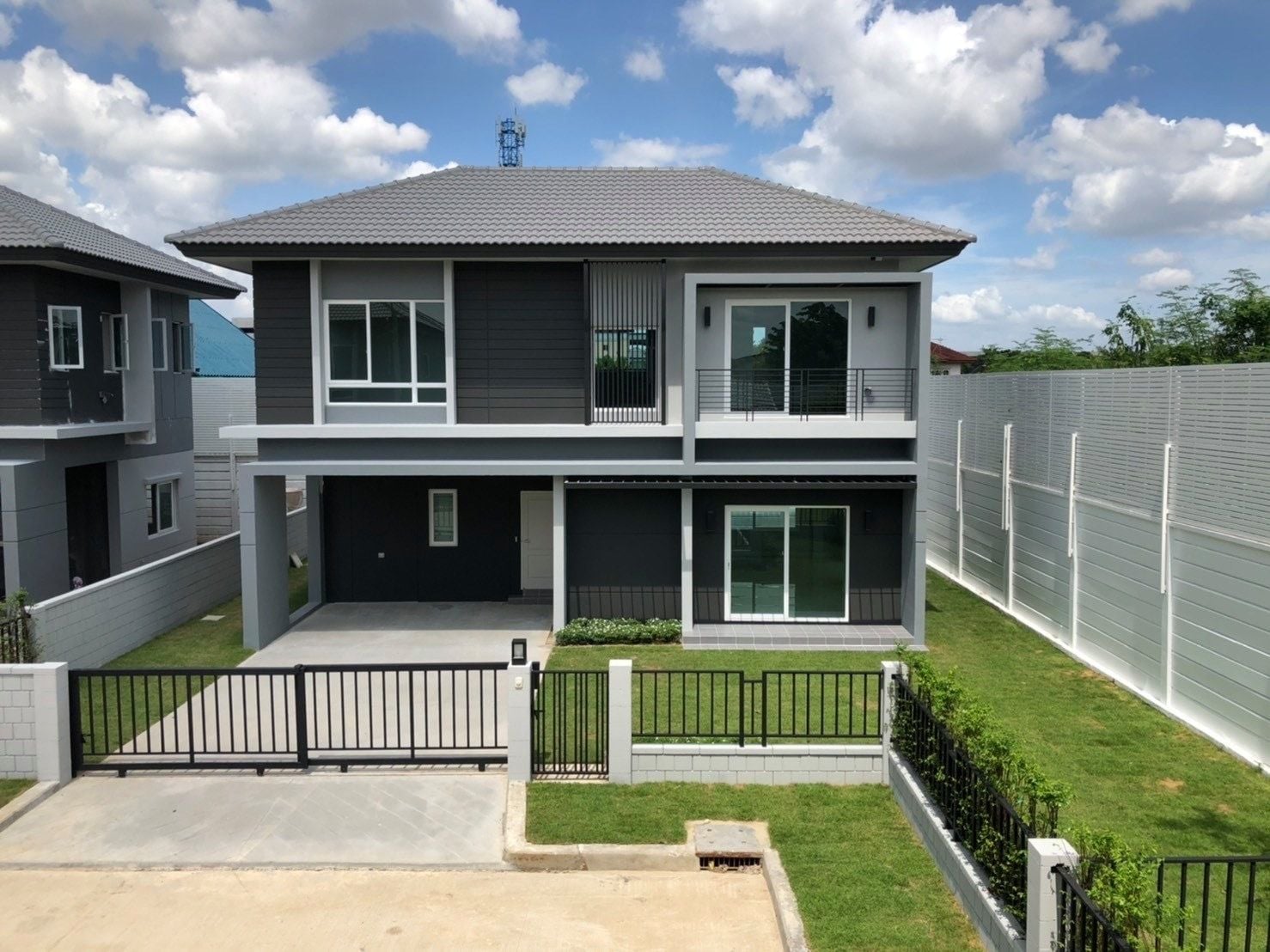 Project Name The City Paholyothin