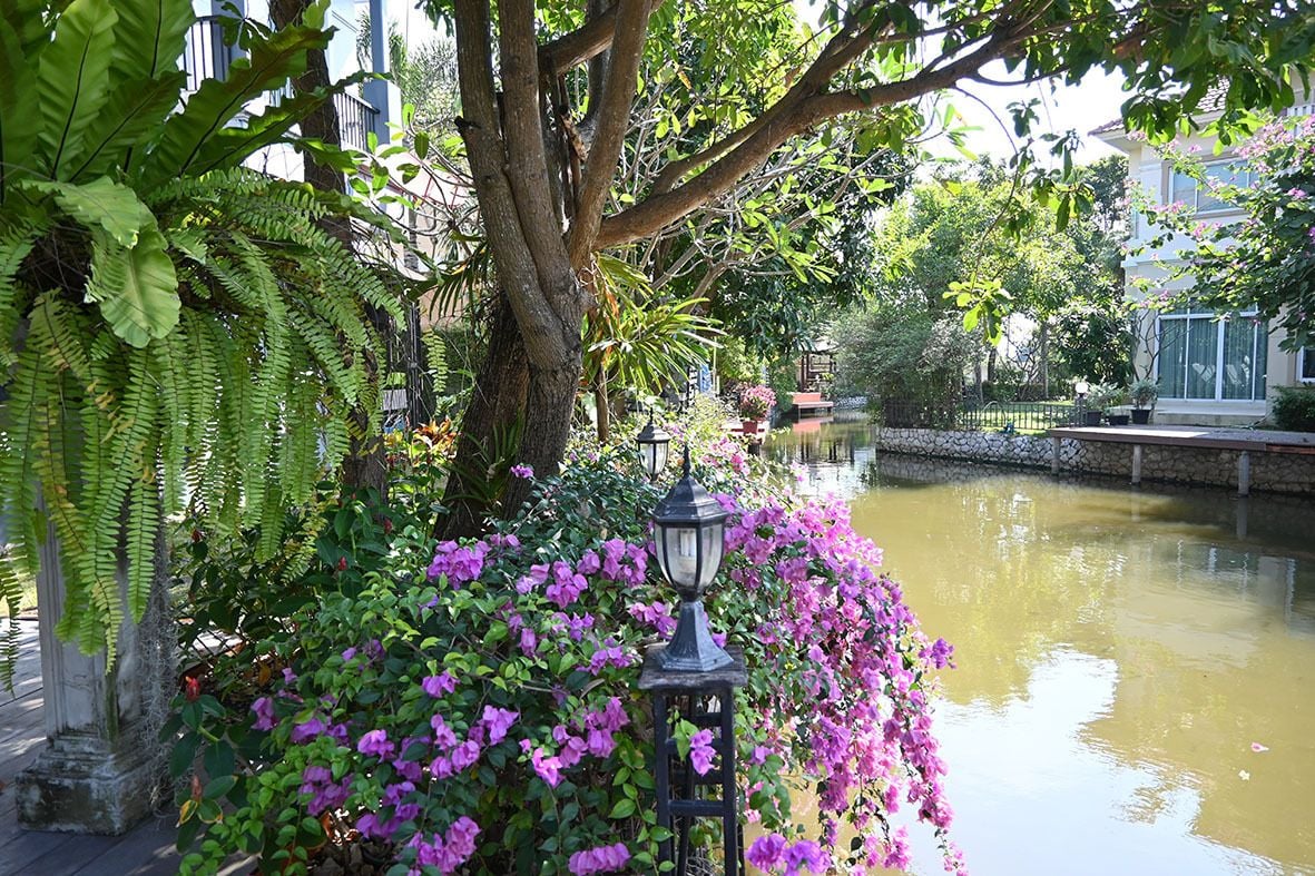 Project Name Maneerin Lake & Park Ratchaphruek-Tiwanon