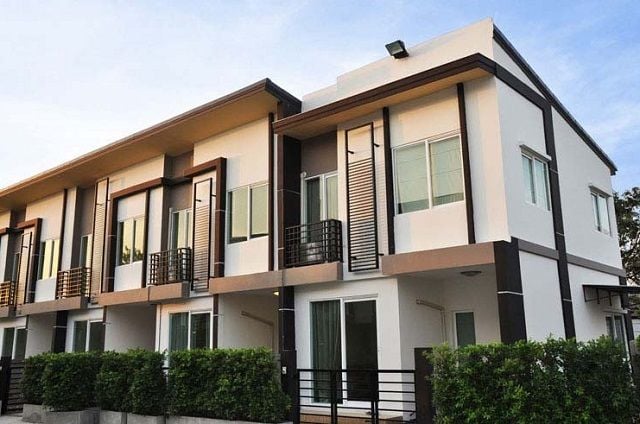 Project Name Gusto Sathorn-Taksin