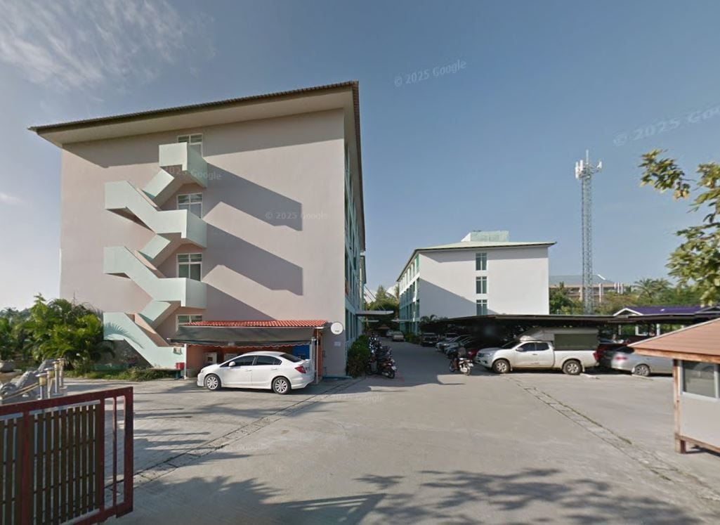 ชื่อโครงการ เพชรบุรีแมนชั่น