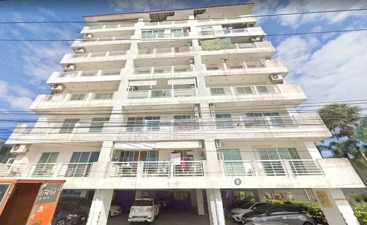 Beach and Mountain Condo main view