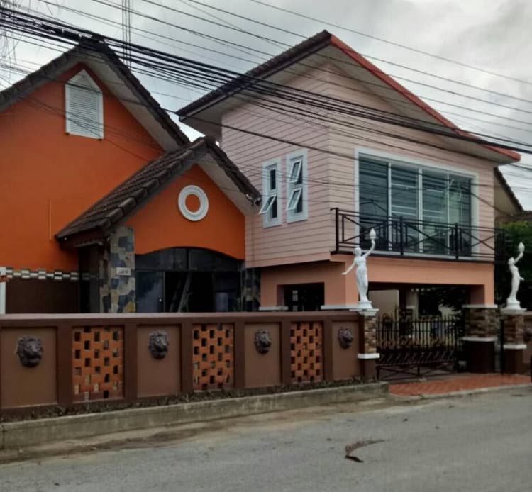 Karnkanok ville 4 main view