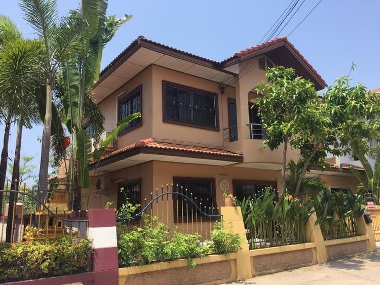 Eakmongkol Village 5 main view