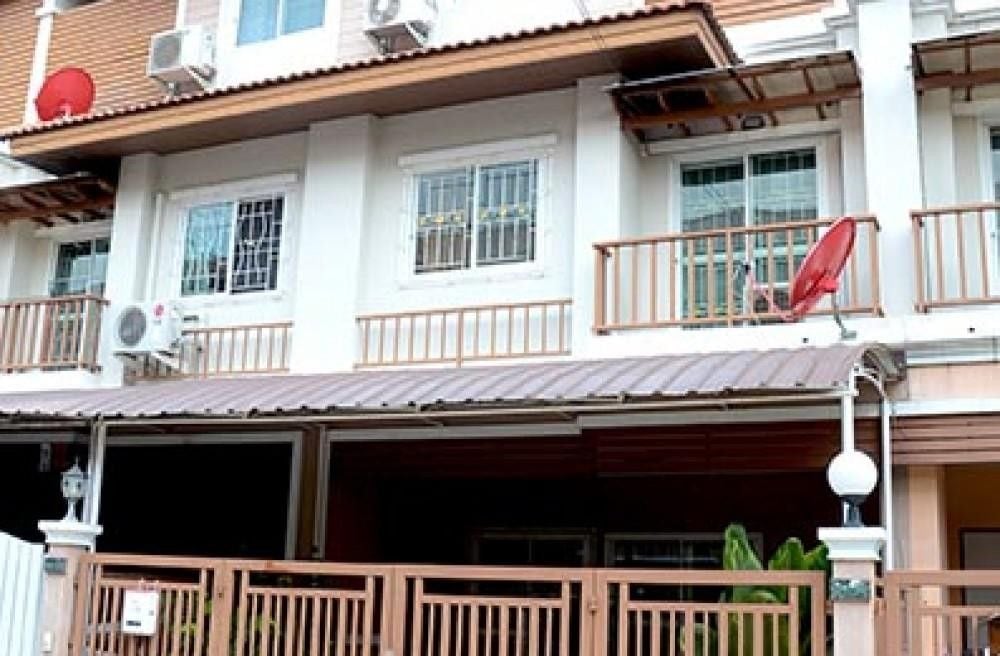 Project Name Green Park Village