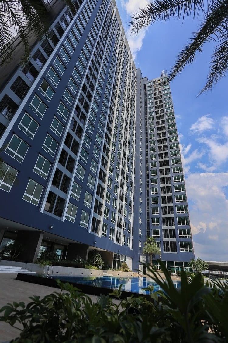 The Metropolis Samrong Interchange main view