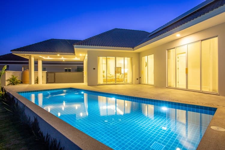 Woodland Riverside Residence main view