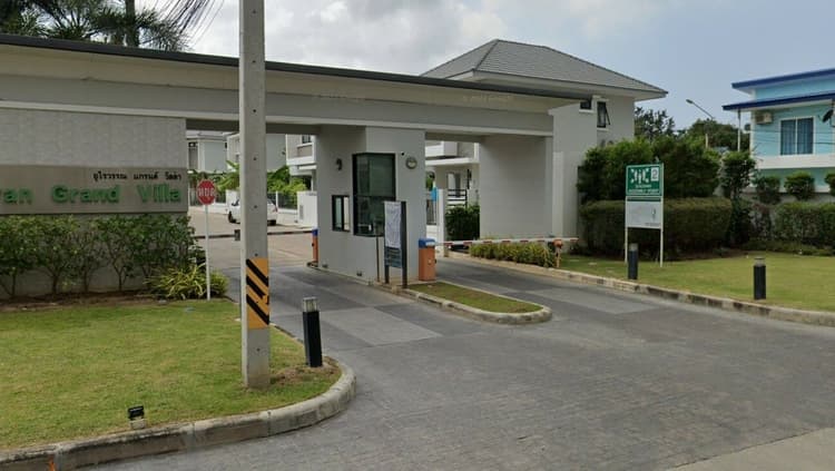 Uraiwan Grand Villa main view