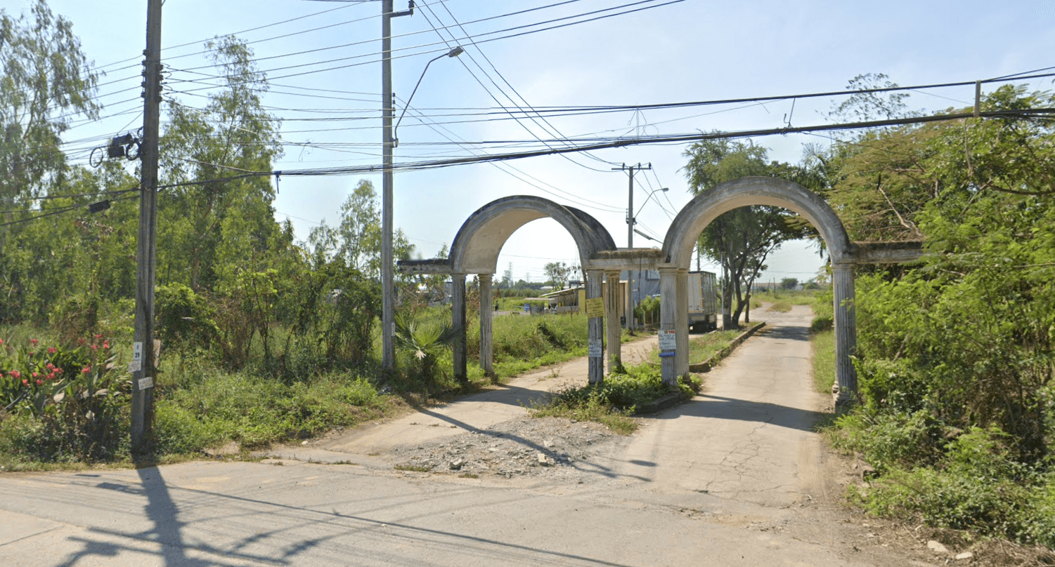 Project Name Chalongkrung Garden