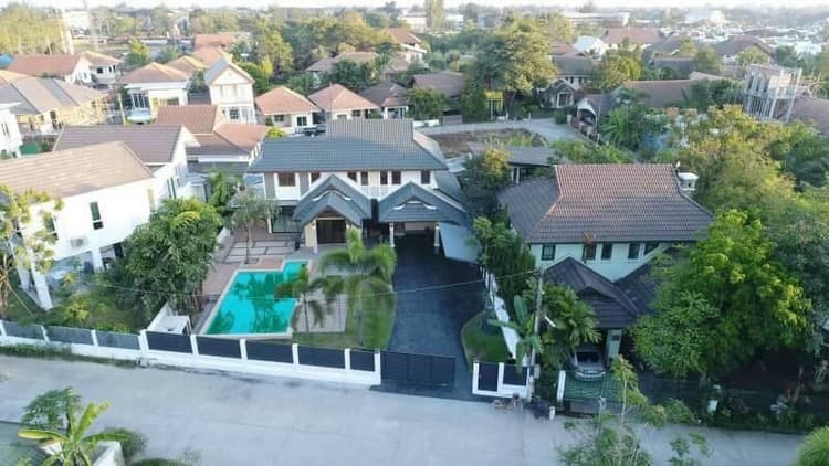 Baan Pajaree main view