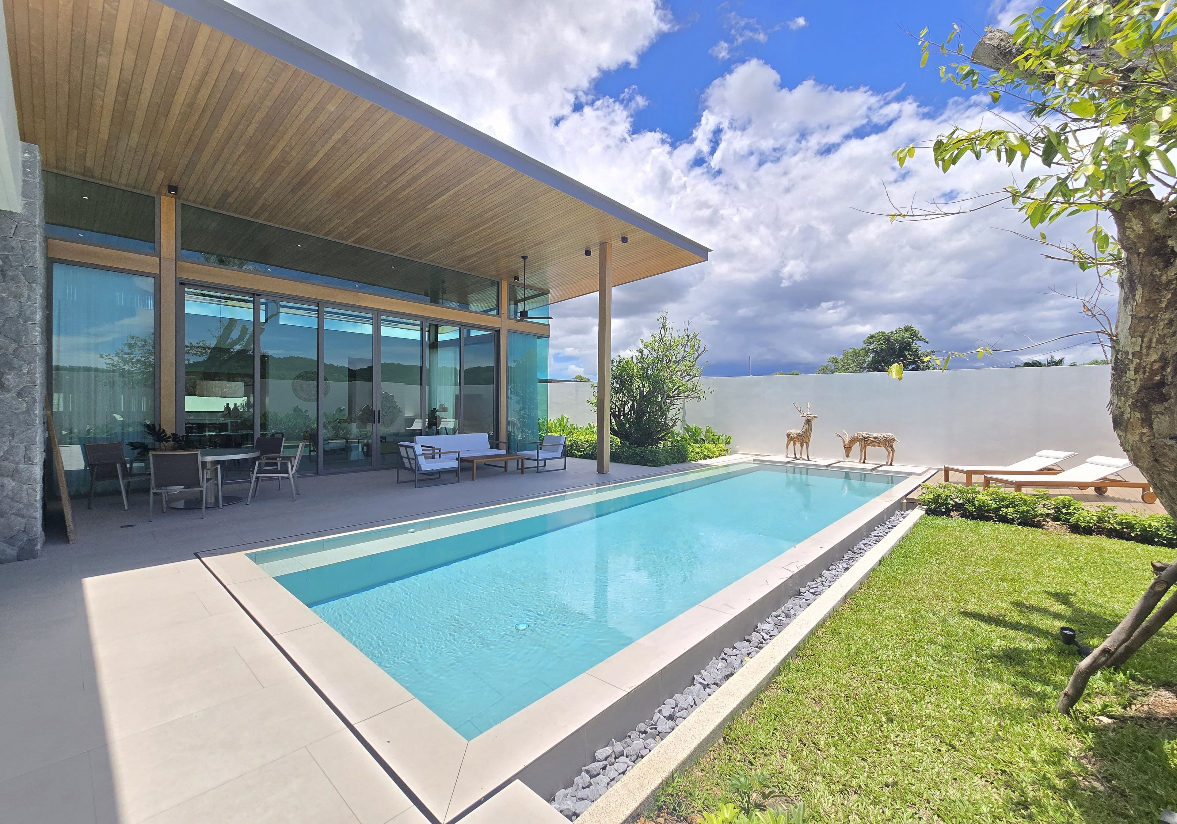 Project Name Mono Champaca