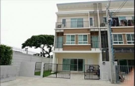 Villette Lite Pattanakarn 38 main view