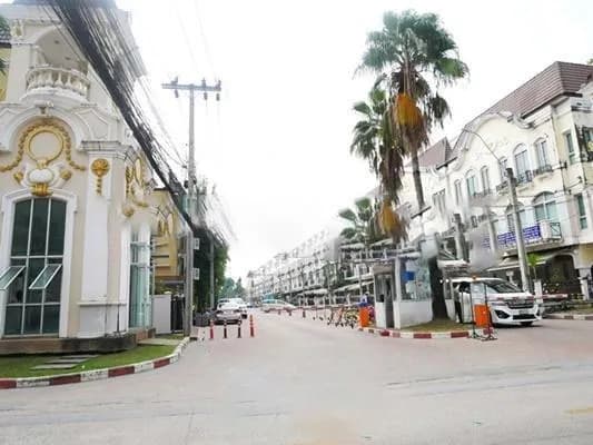 Baan Klang Muang The Royal Monaco main view