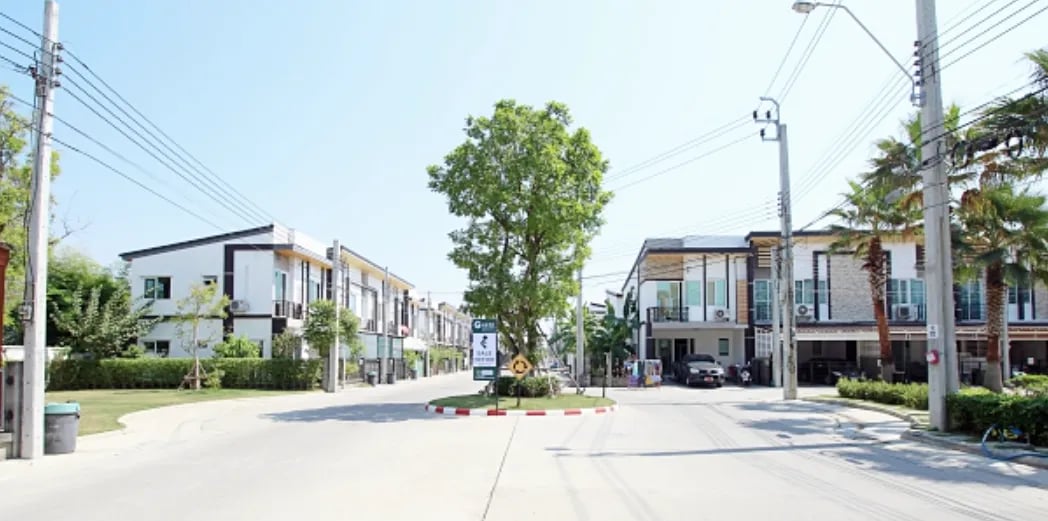 Project Name Gusto Thanamnon Rama 5