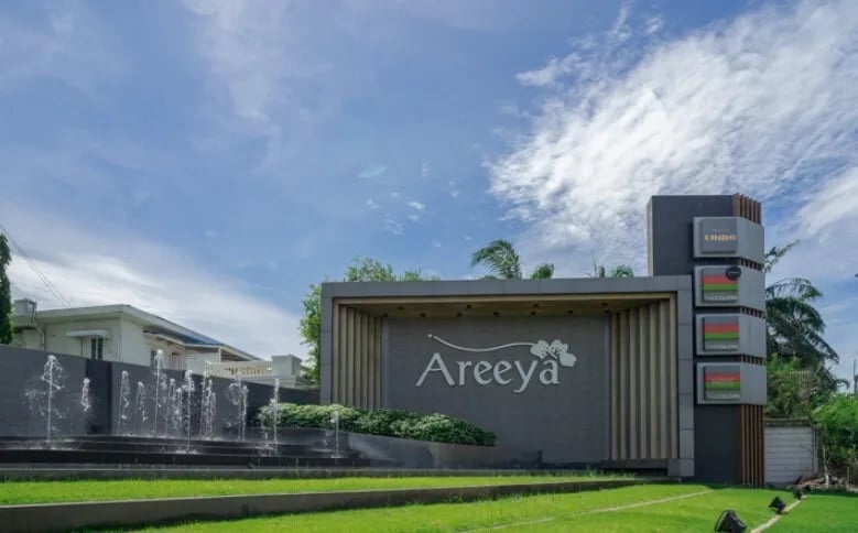 Project Name Areeya Como Wongwaen-Ratchaphruek