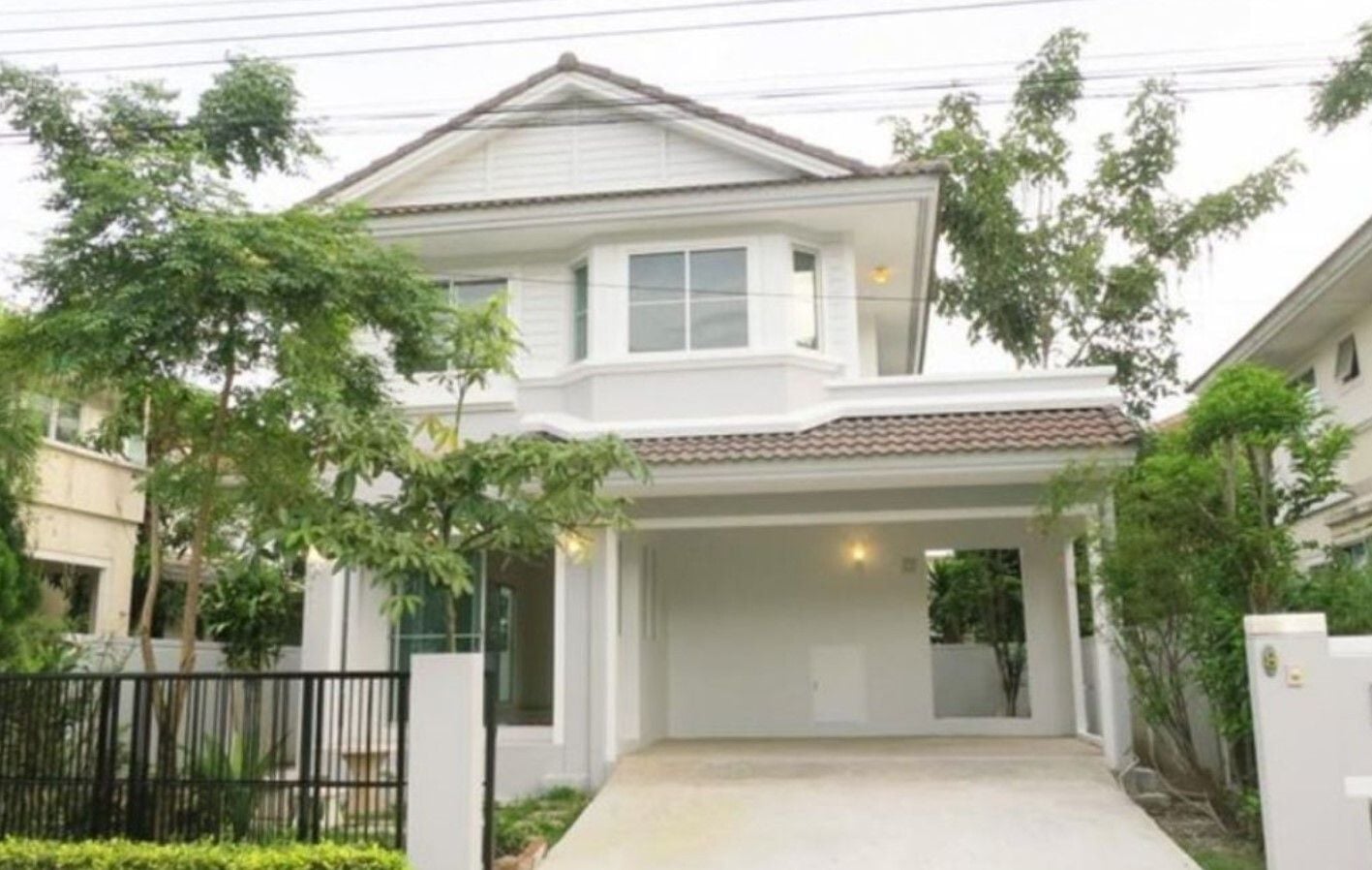 Project Name Pruklada Prachauthit 76