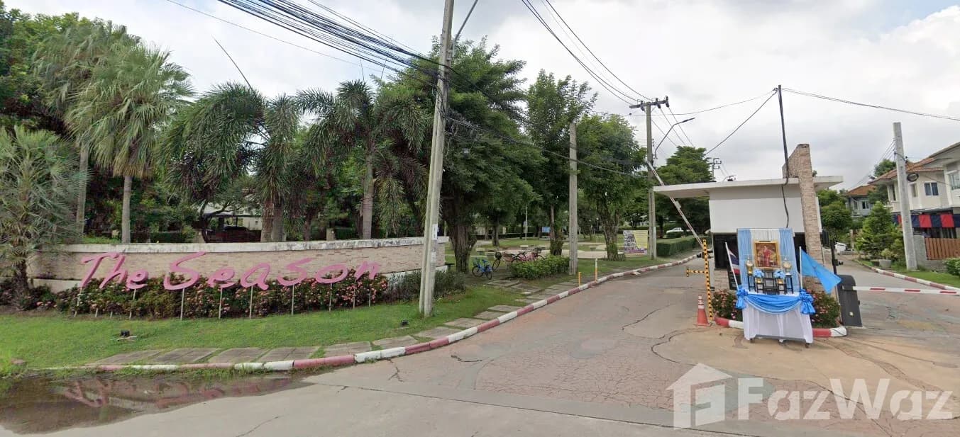 Pruksa Village The Season