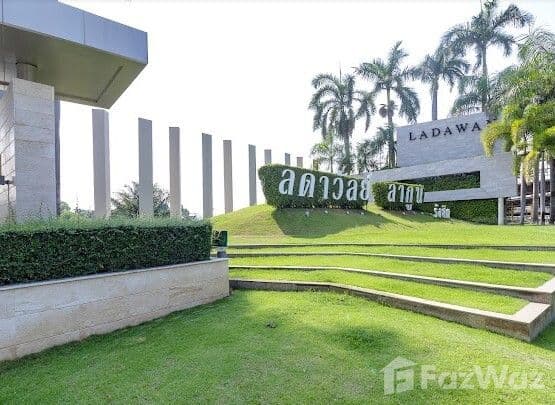 Baan Ladawan Lakoon Rangsit