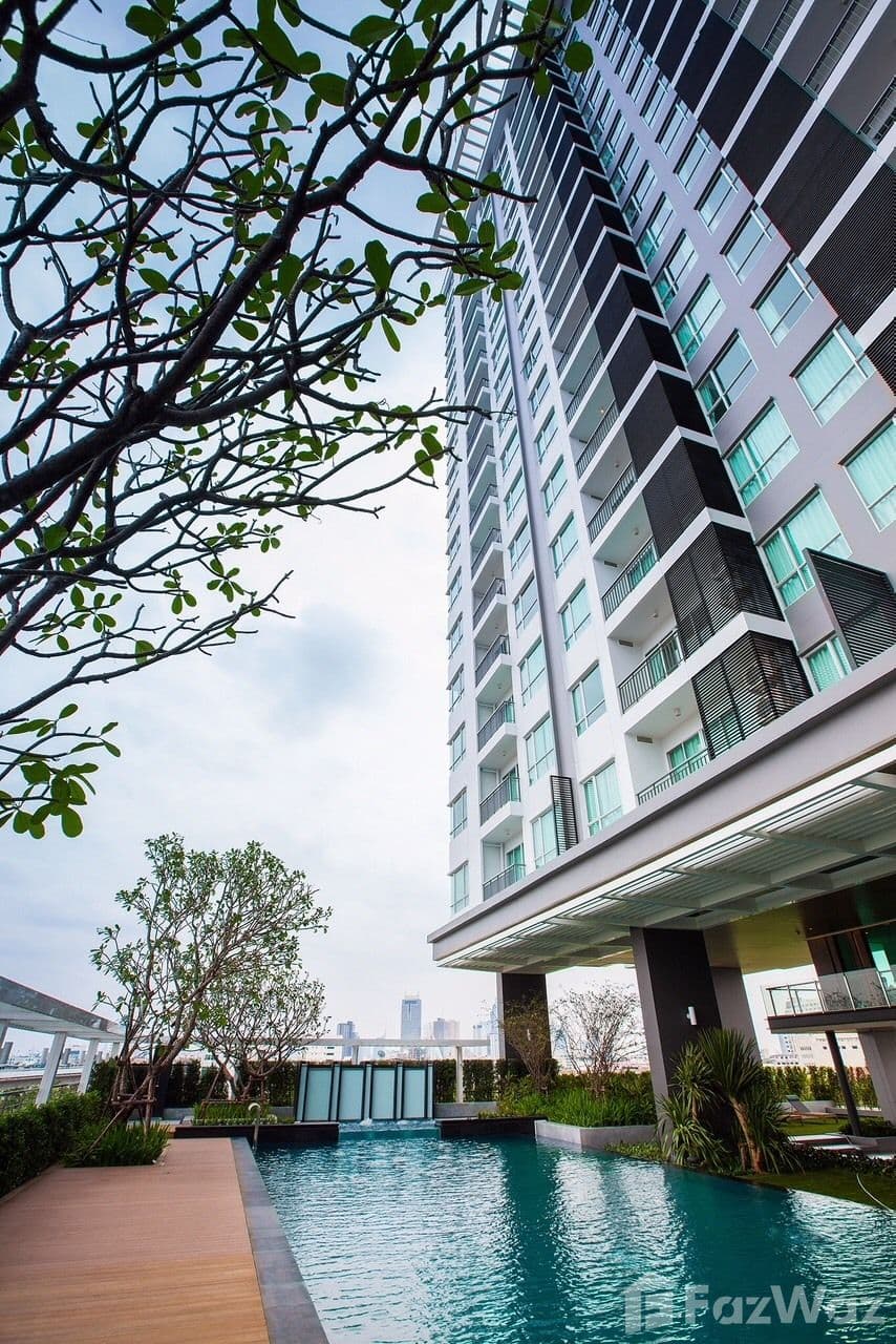 The Room Sathorn-Taksin